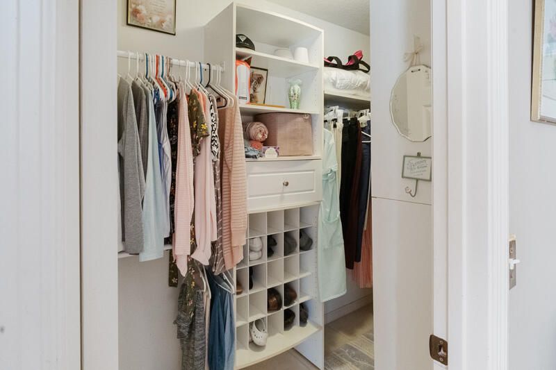 На продажу: $349,999 (3 спален, 2 ванн, 1450 Квадратных фут)