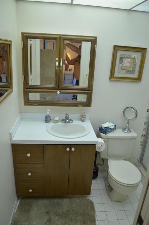 For Sale: $159,000 (2 beds, 2 baths, 930 Square Feet)