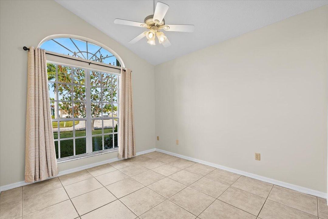 For Sale: $419,500 (3 beds, 2 baths, 1657 Square Feet)