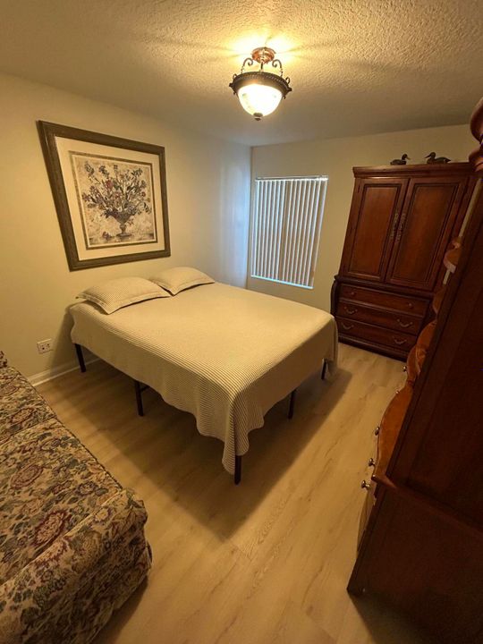 出租: $2,550 (2 贝兹, 2 浴室, 1526 平方英尺)