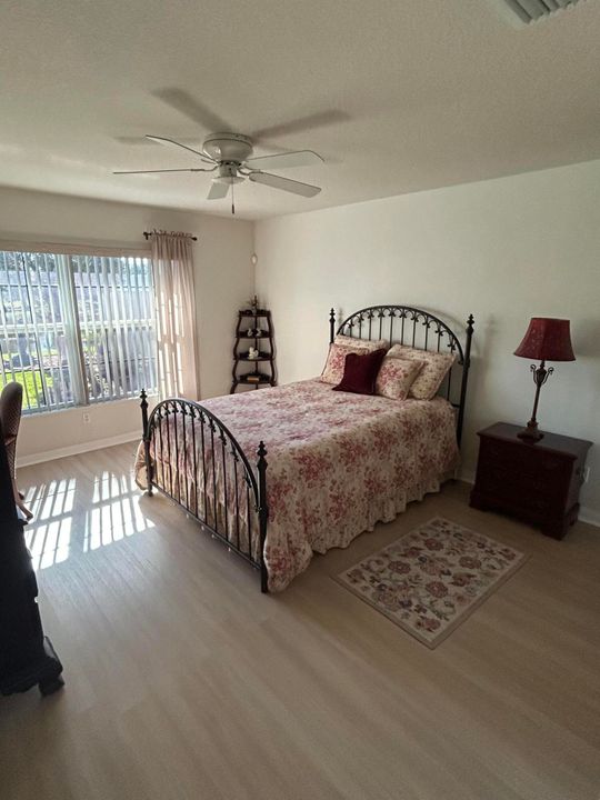 出租: $2,550 (2 贝兹, 2 浴室, 1526 平方英尺)