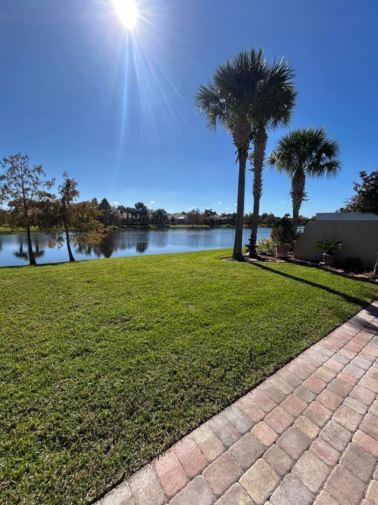 出租: $2,550 (2 贝兹, 2 浴室, 1526 平方英尺)