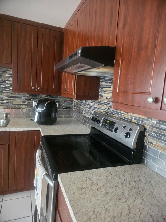 For Sale: $89,000 (2 beds, 2 baths, 1258 Square Feet)