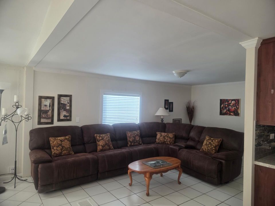 For Sale: $89,000 (2 beds, 2 baths, 1258 Square Feet)