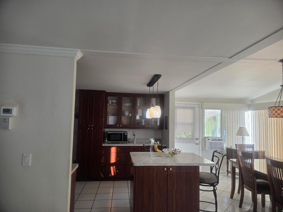 For Sale: $89,000 (2 beds, 2 baths, 1258 Square Feet)