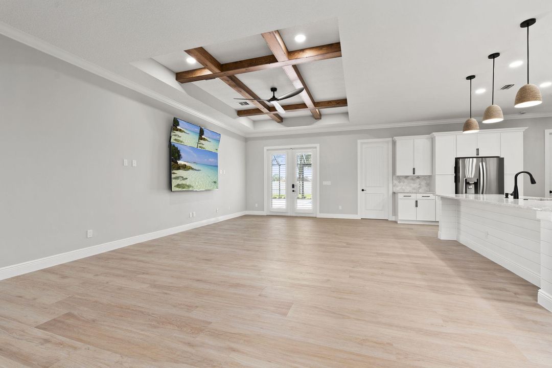 En Venta: $845,900 (4 camas, 4 baños, 2300 Pies cuadrados)