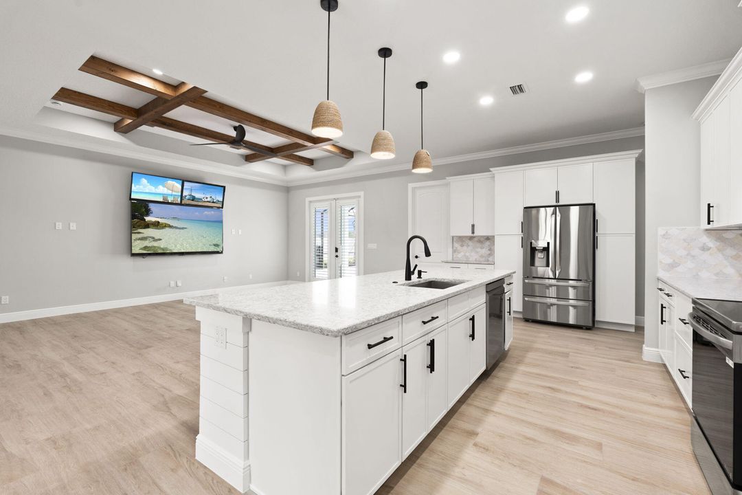 En Venta: $845,900 (4 camas, 4 baños, 2300 Pies cuadrados)