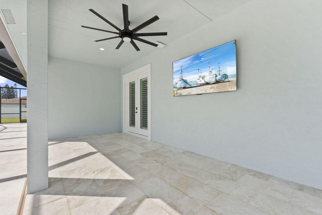 En Venta: $845,900 (4 camas, 4 baños, 2300 Pies cuadrados)