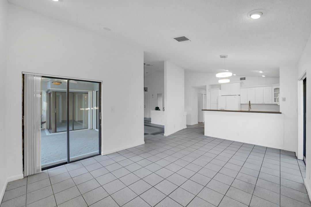 En Renta: $4,150 (4 camas, 2 baños, 1874 Pies cuadrados)