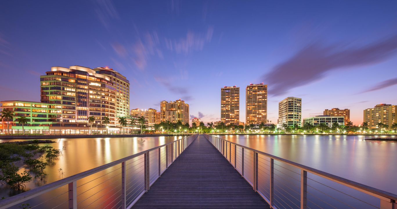 На продажу: $700,000 (4 спален, 3 ванн, 2000 Квадратных фут)