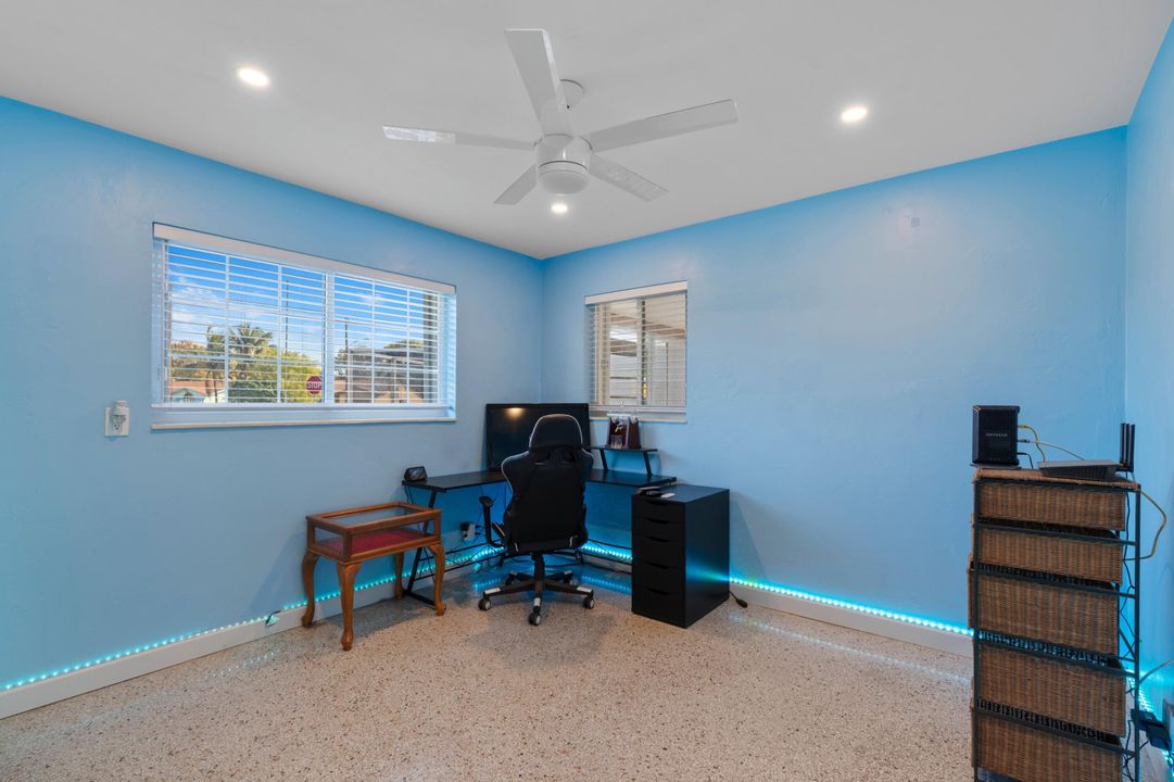 На продажу: $475,000 (3 спален, 2 ванн, 1572 Квадратных фут)