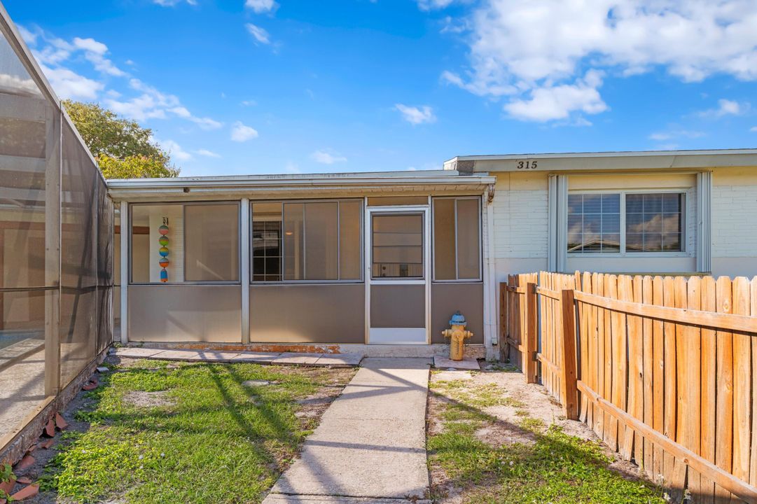 На продажу: $475,000 (3 спален, 2 ванн, 1572 Квадратных фут)