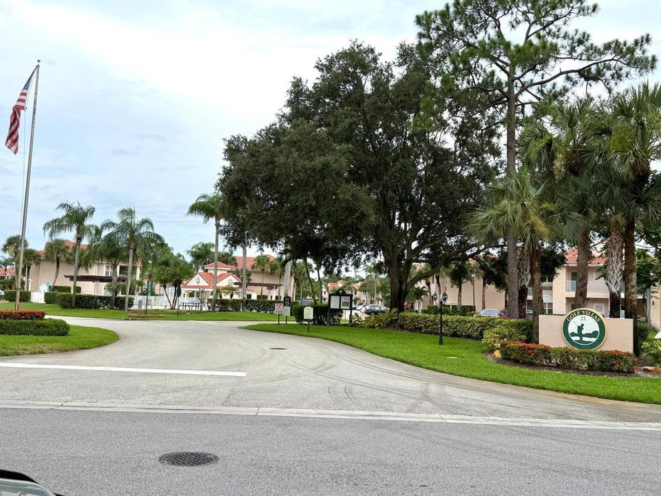 For Rent: $1,200 (1 beds, 1 baths, 450 Square Feet)