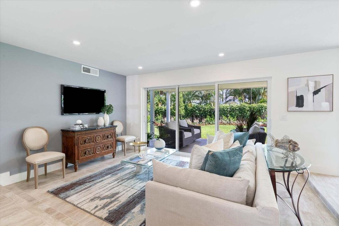 For Rent: $6,500 (3 beds, 2 baths, 1410 Square Feet)