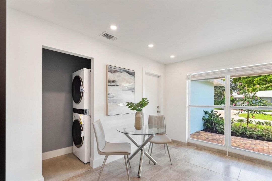 For Rent: $6,500 (3 beds, 2 baths, 1410 Square Feet)