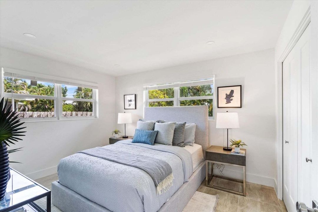 For Rent: $6,500 (3 beds, 2 baths, 1410 Square Feet)