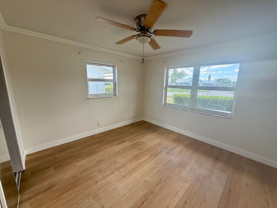 For Rent: $2,700 (2 beds, 2 baths, 1077 Square Feet)