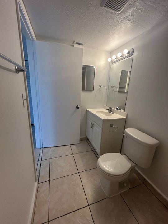 For Rent: $1,699 (2 beds, 2 baths, 1030 Square Feet)