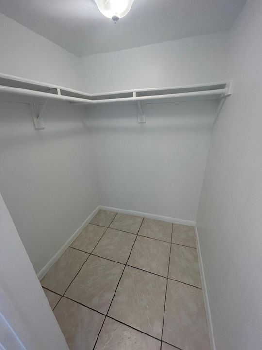For Rent: $1,699 (2 beds, 2 baths, 1030 Square Feet)