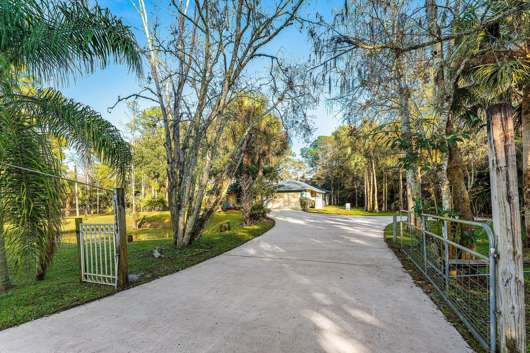 待售: $695,000 (3 贝兹, 2 浴室, 1720 平方英尺)