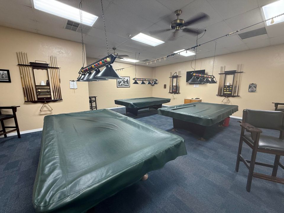 For Rent: $2,700 (2 beds, 2 baths, 1077 Square Feet)