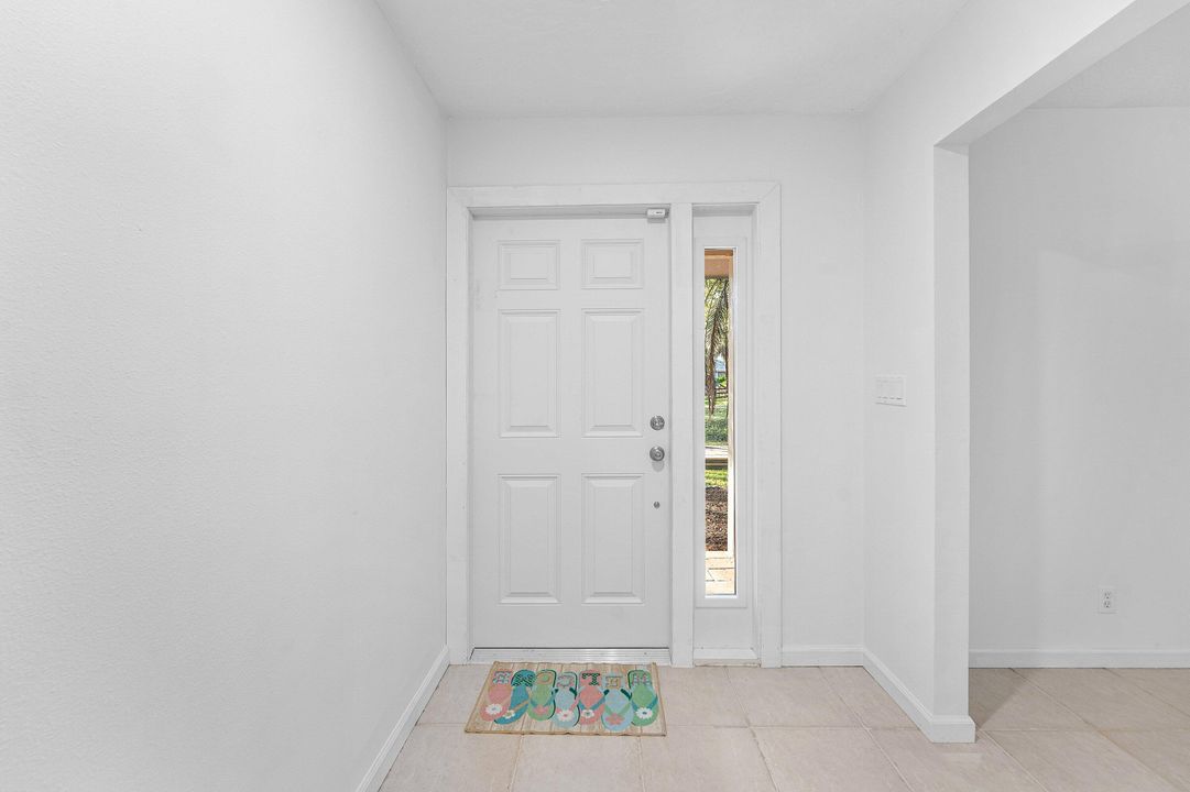 待售: $695,000 (3 贝兹, 2 浴室, 1720 平方英尺)