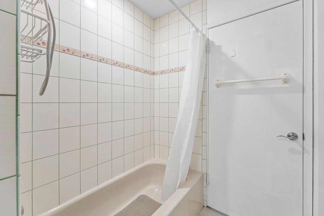 待售: $695,000 (3 贝兹, 2 浴室, 1720 平方英尺)