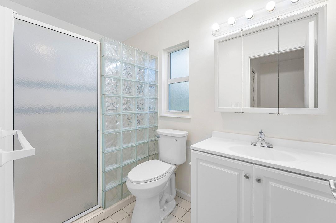 待售: $695,000 (3 贝兹, 2 浴室, 1720 平方英尺)