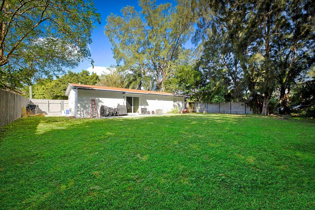 En Venta: $450,000 (3 camas, 1 baños, 1127 Pies cuadrados)