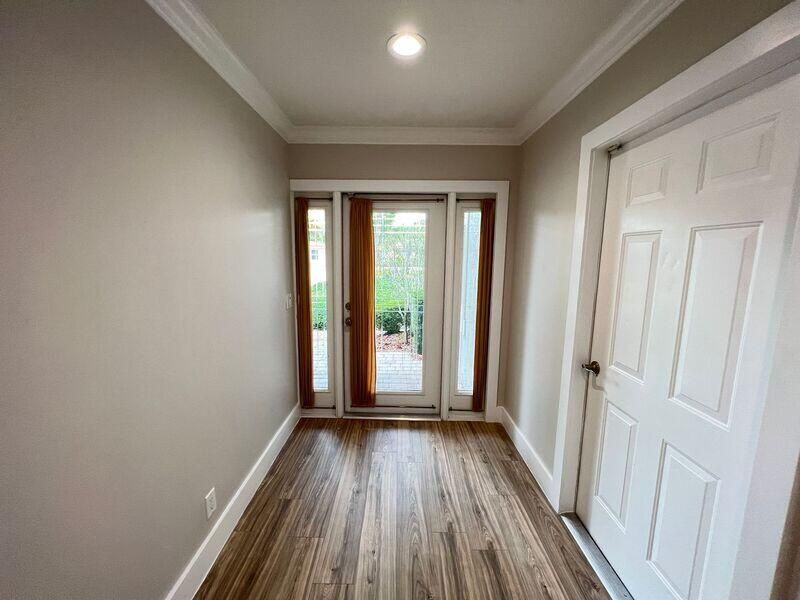 出租: $5,500 (4 贝兹, 4 浴室, 2864 平方英尺)