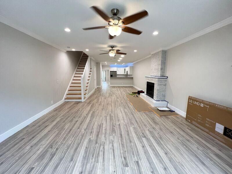 出租: $5,500 (4 贝兹, 4 浴室, 2864 平方英尺)