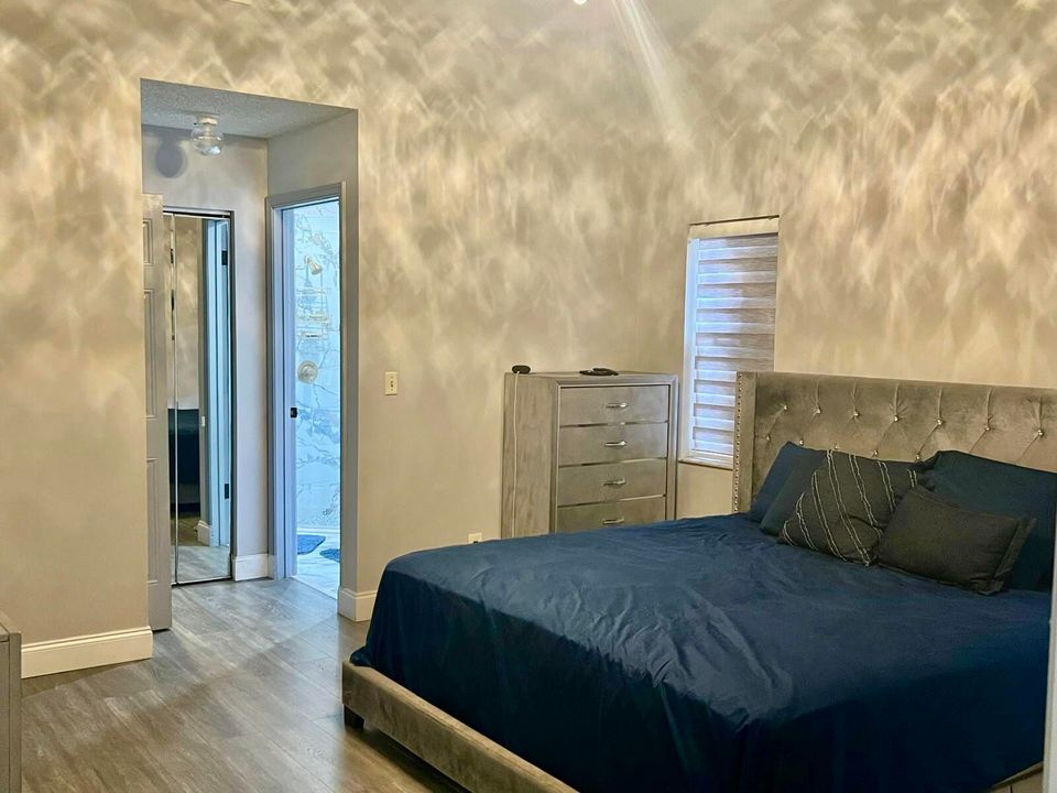 En Venta: $489,900 (2 camas, 2 baños, 1647 Pies cuadrados)