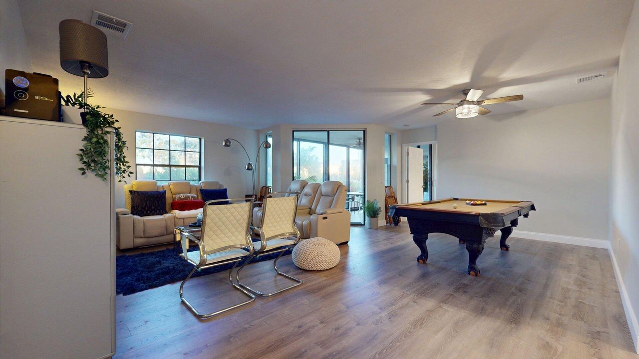 待售: $319,900 (3 贝兹, 2 浴室, 1657 平方英尺)