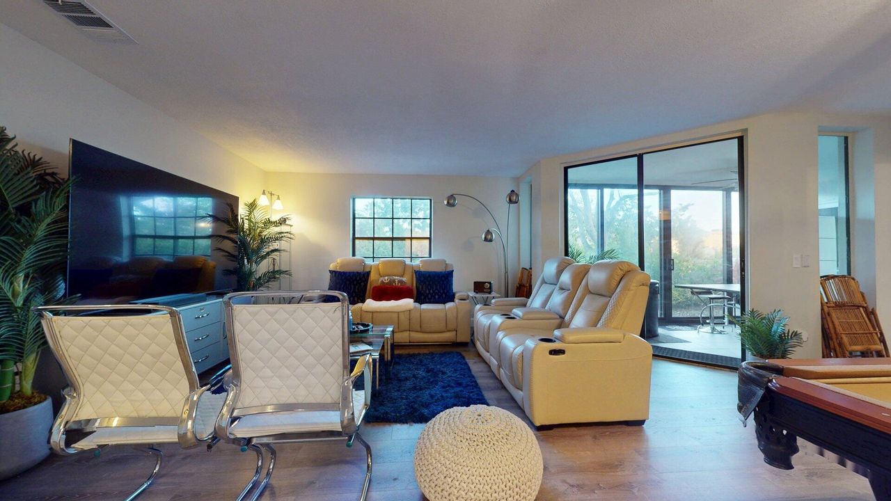 待售: $319,900 (3 贝兹, 2 浴室, 1657 平方英尺)