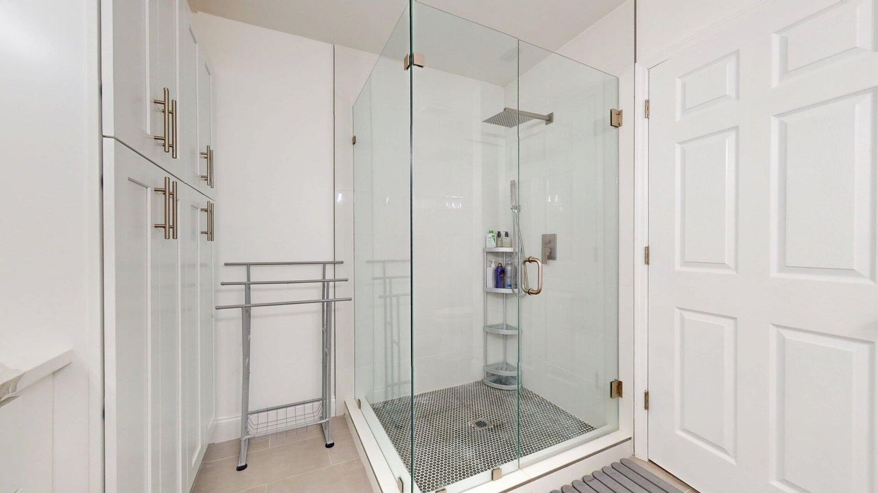 待售: $319,900 (3 贝兹, 2 浴室, 1657 平方英尺)