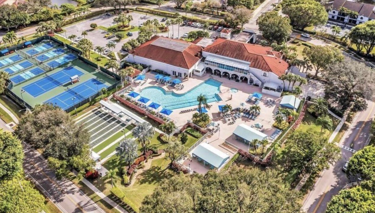 待售: $319,900 (3 贝兹, 2 浴室, 1657 平方英尺)