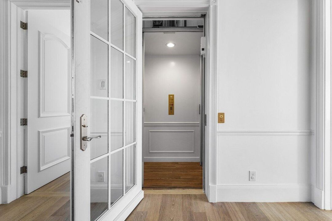 待售: $5,950,000 (6 贝兹, 7 浴室, 6351 平方英尺)