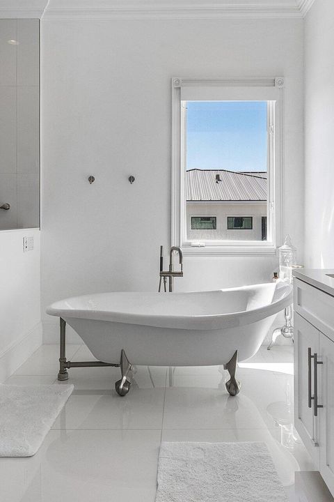 待售: $5,950,000 (6 贝兹, 7 浴室, 6351 平方英尺)