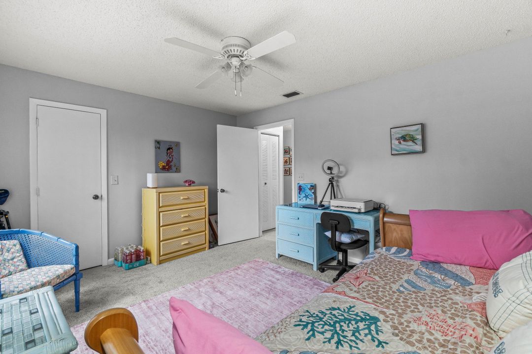 待售: $189,900 (2 贝兹, 2 浴室, 1231 平方英尺)