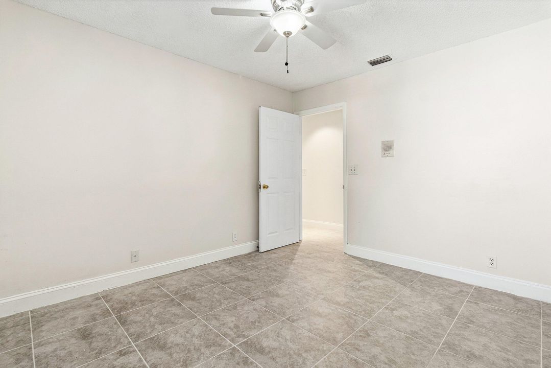 待售: $325,000 (3 贝兹, 2 浴室, 1516 平方英尺)