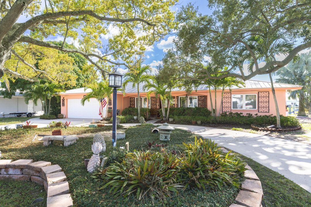 На продажу: $1,800,000 (3 спален, 2 ванн, 2258 Квадратных фут)