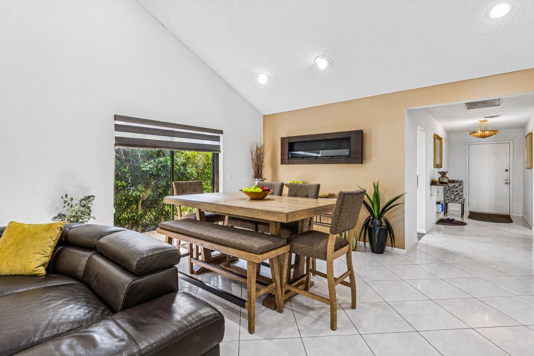 En Venta: $499,000 (2 camas, 2 baños, 1856 Pies cuadrados)