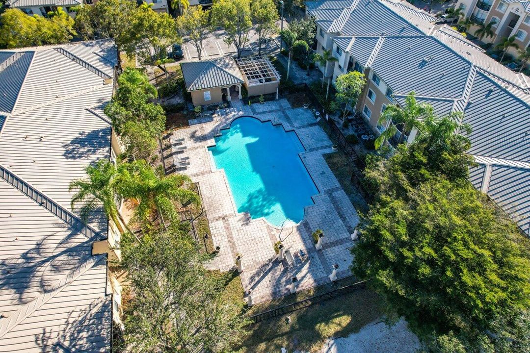 For Rent: $2,700 (3 beds, 2 baths, 1175 Square Feet)