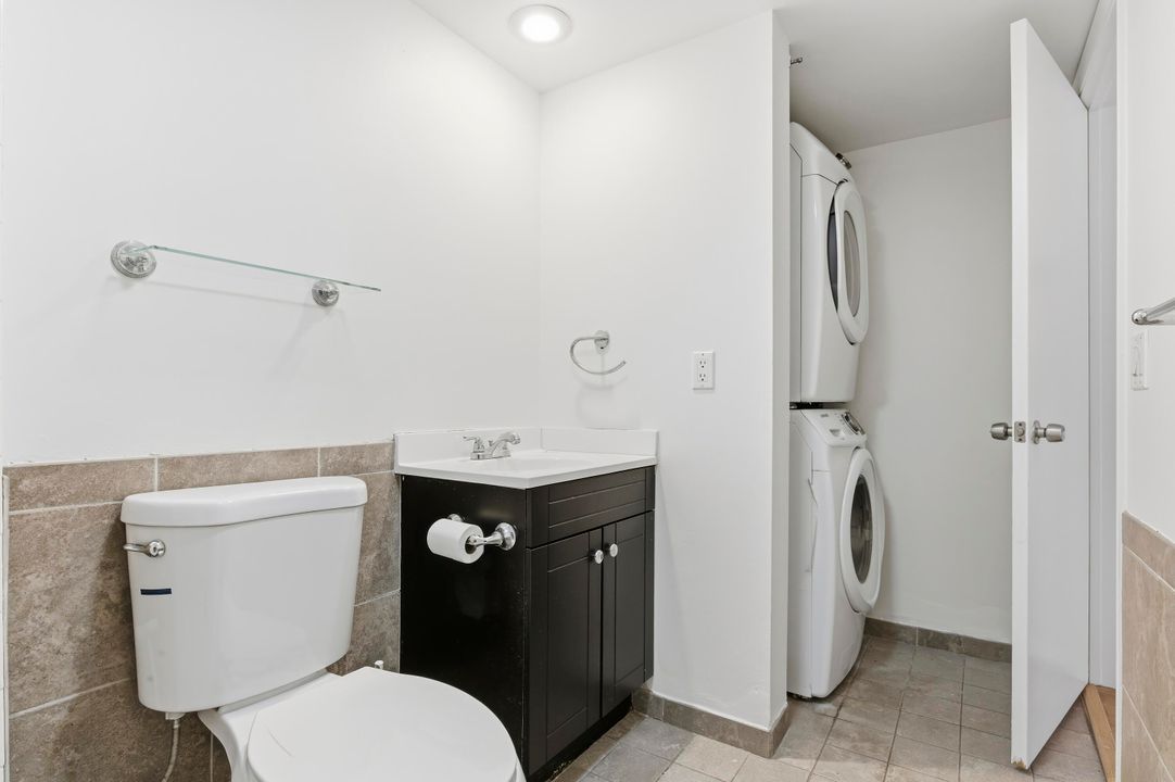 For Sale: $295,000 (3 beds, 3 baths, 1488 Square Feet)