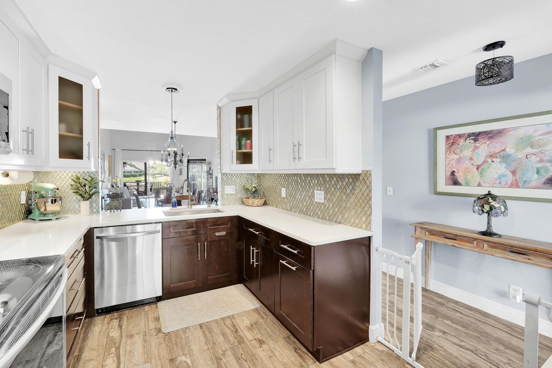 For Sale: $569,900 (3 beds, 2 baths, 1776 Square Feet)