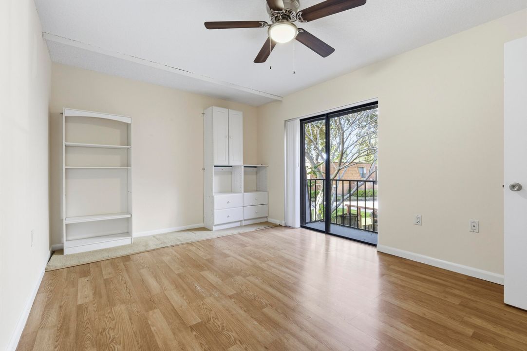 For Sale: $295,000 (3 beds, 3 baths, 1488 Square Feet)