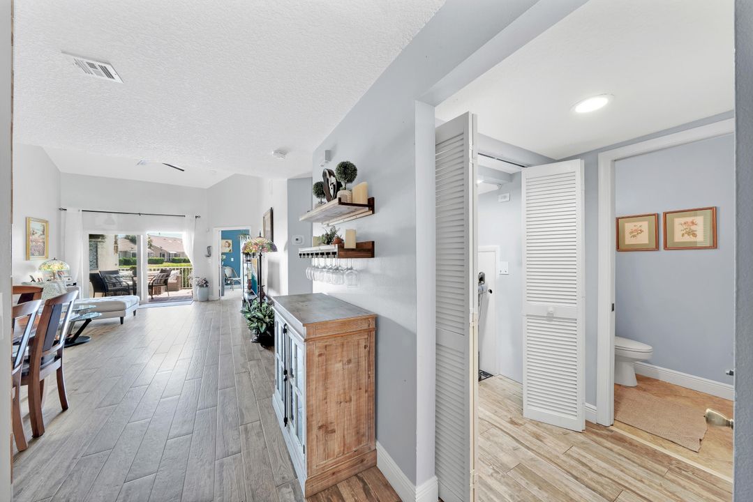 For Sale: $569,900 (3 beds, 2 baths, 1776 Square Feet)