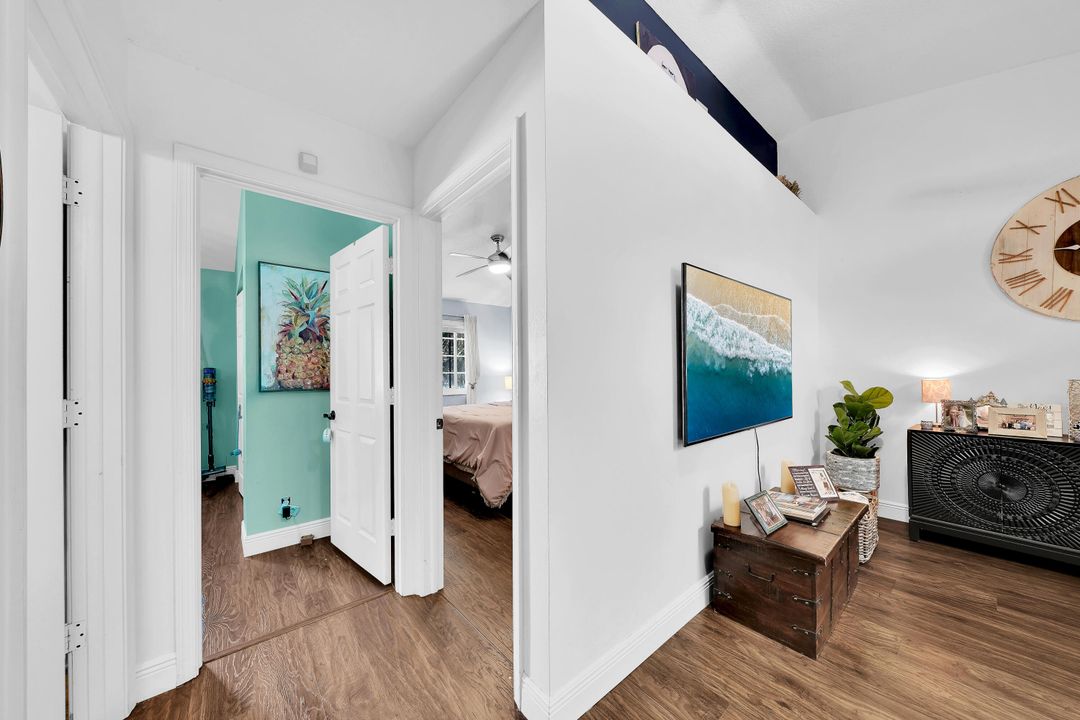 For Sale: $569,900 (3 beds, 2 baths, 1776 Square Feet)