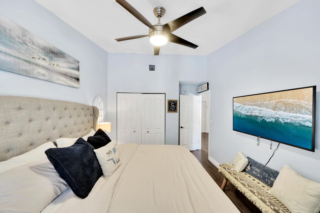 For Sale: $569,900 (3 beds, 2 baths, 1776 Square Feet)