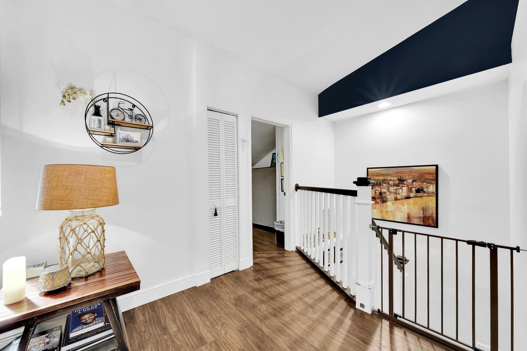 For Sale: $569,900 (3 beds, 2 baths, 1776 Square Feet)